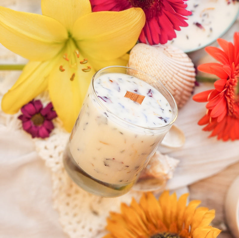 Wildflowers and Sea air - With Organic Flower Petals - Coconut and Soy –  Ohra Creations