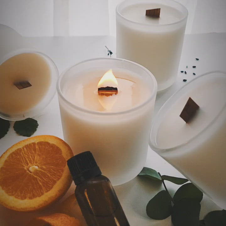 Uplifting - Aromatherapy Candle - Patchouli and Jasmin - 240g / 50h