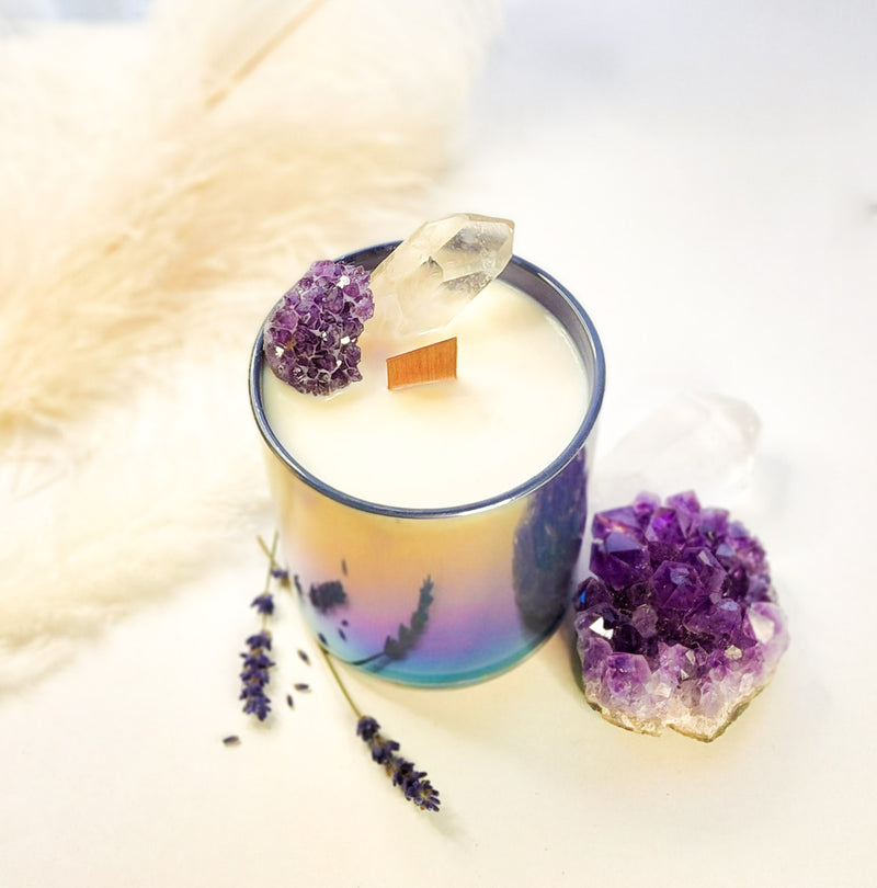 Crystal candle with Amethyst cluster and Clear Quartz point, in blue iridescent glass vessel. Wooden wick - Sage and Lavender